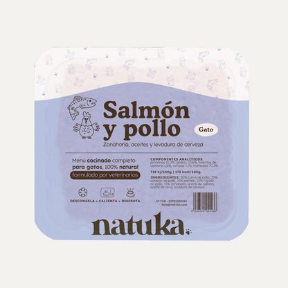 Menú COCINADO para gato de pollo y salmón